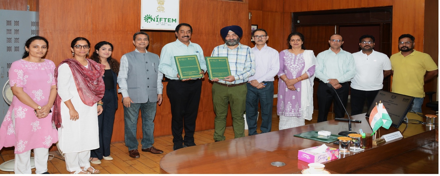 Signing of MOU between NIFTEM, Kundli and Karnataka Health Promotion Trust
